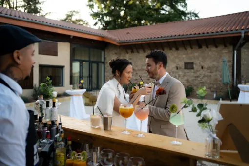 ✨L’amour rend heureux… le vin d’honneur aussi ! ✨, Grezieu-le-Marché, vers Saint-Martin-en-Haut, La Cour de Marius