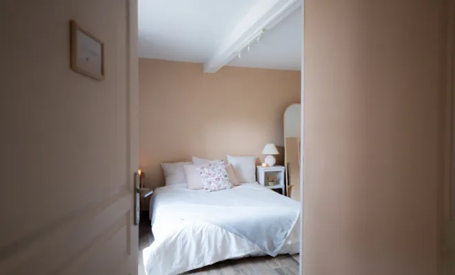 La chambre "Sophie", Grezieu-le-Marché, vers Saint-Martin-en-Haut, La Cour de Marius