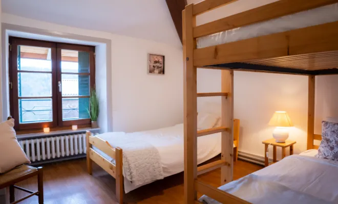 La chambre "Fleur", Grezieu-le-Marché, vers Saint-Martin-en-Haut, La Cour de Marius